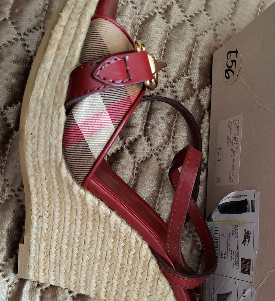 Wedge sandals